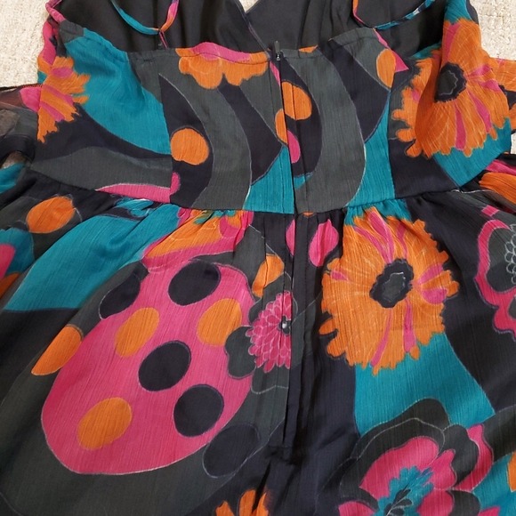 EUC spaghetti strap, tie-back, A-line dress. Size L. Orange, pink, black & teal. - Picture 5 of 9